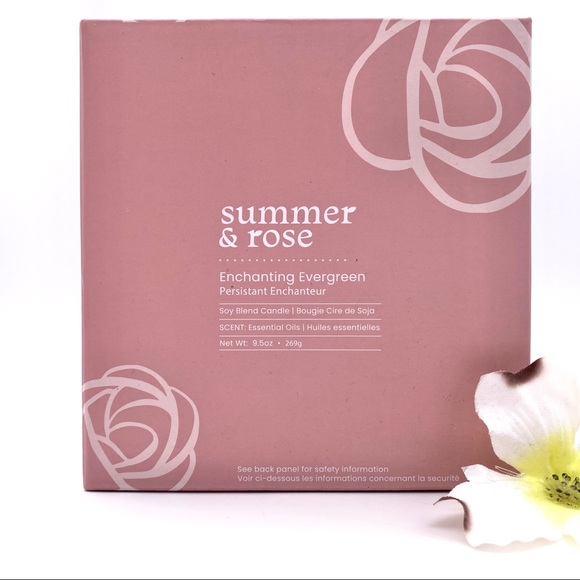 NIB Summer & Rose Enchanting Evergreen Candle - Picture 5 of 9